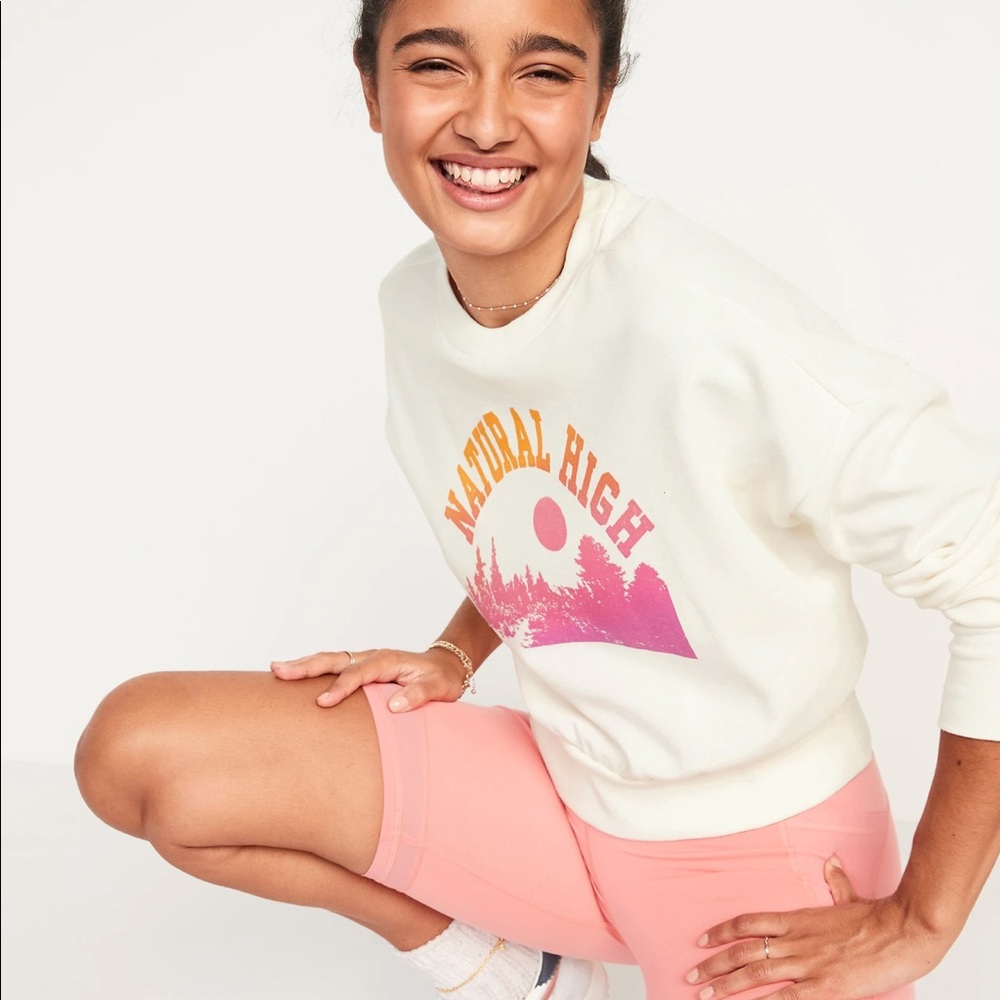 Crew Neck Cropped Sweatshirt